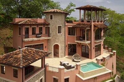 Luxury Villa Photo #2