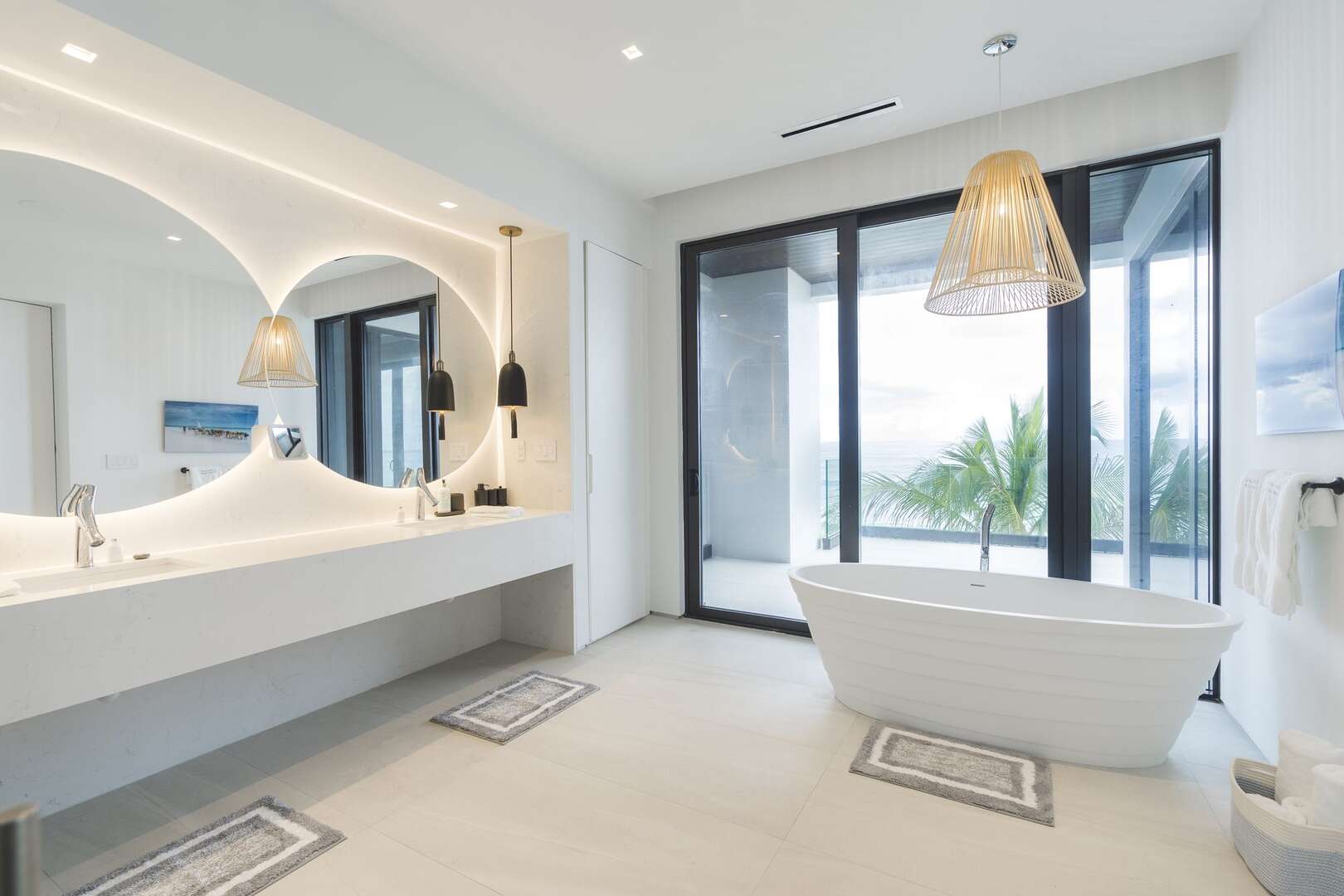 Modern House | Harbour Island, Bahamas