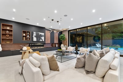 Luxury Villa Photo #30