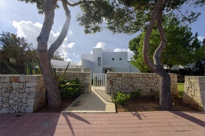 Luxury Villa Photo #11