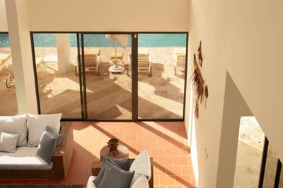 Luxury Villa Photo #10