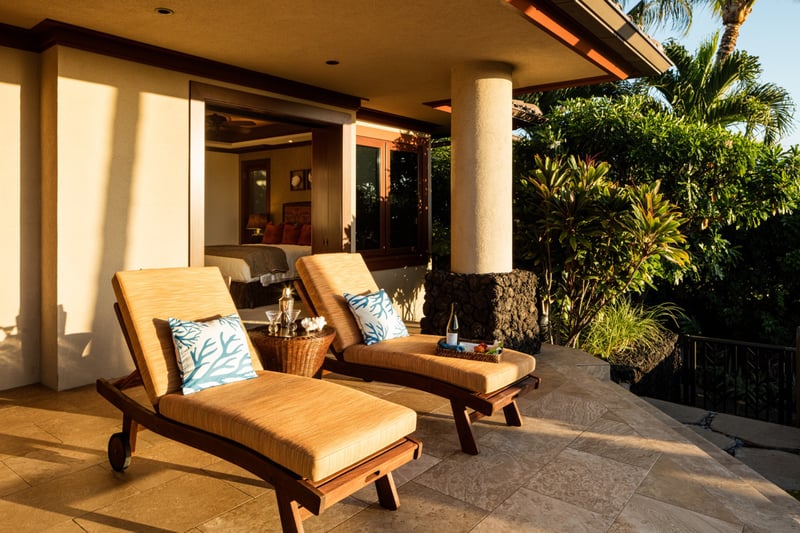 Ocean’s Edge at Pauoa