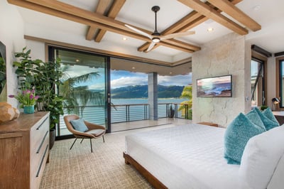 Luxury Villa Photo #31