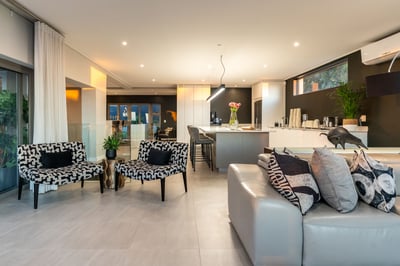 Luxury Villa Photo #26