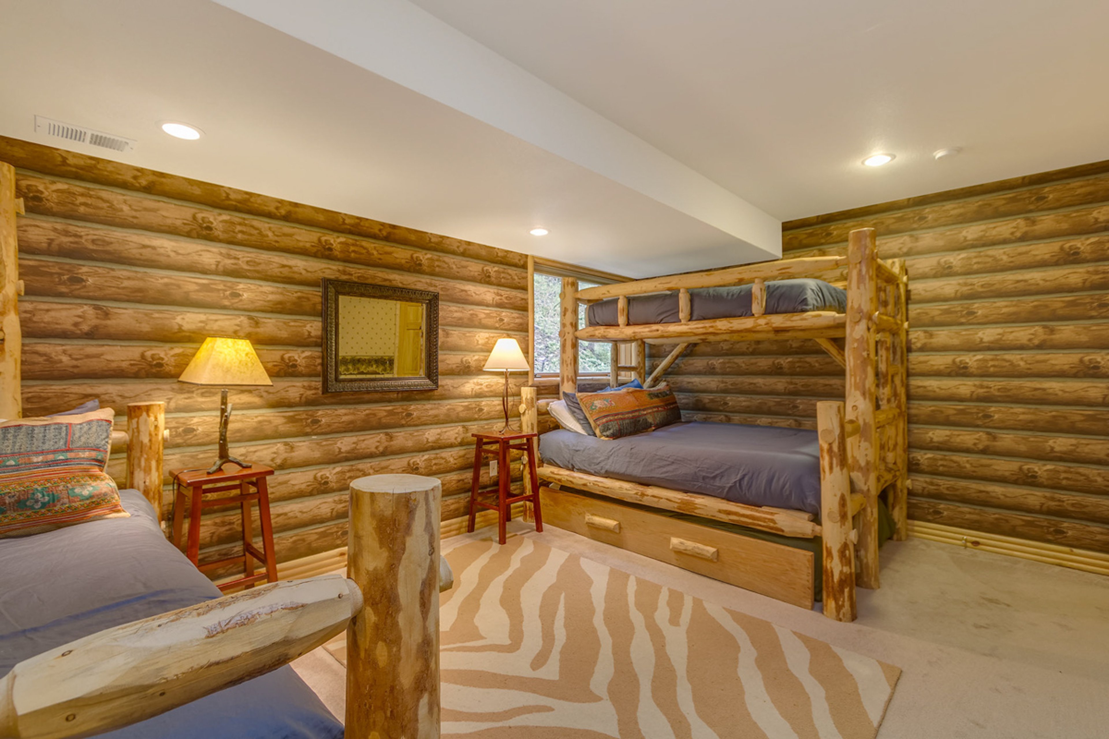 Aspen Meadow Lodge - 32