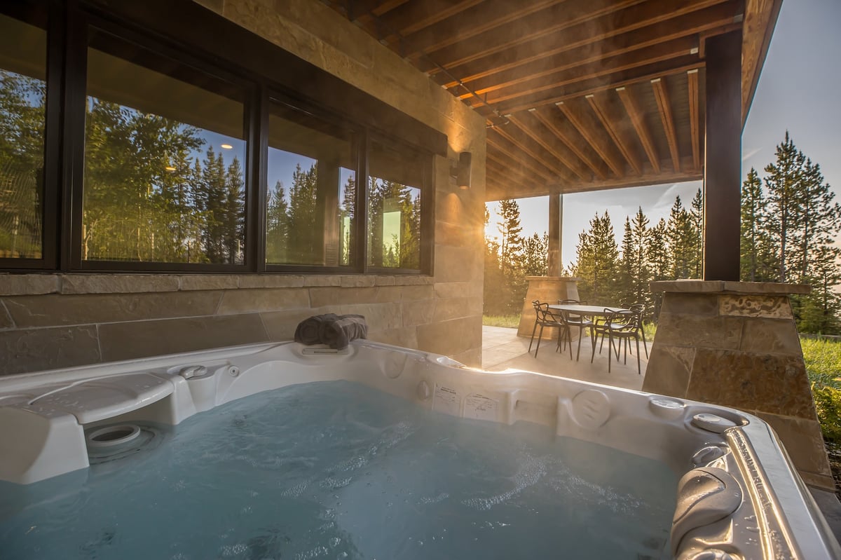 Yeti Ridge Retreat