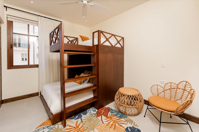 Casa Orquidea | 6 Paseo Miraflores