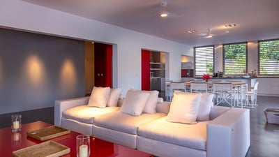 Luxury Villa Photo #37