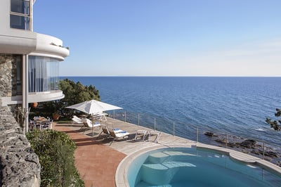 Luxury Villa Photo #2
