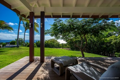 Luxury Villa Photo #33