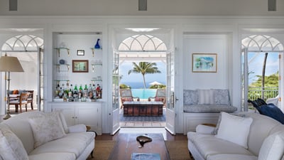 Luxury Villa Photo #23