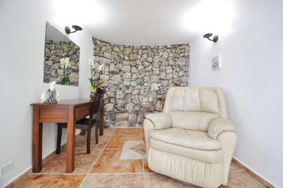Luxury Villa Photo #19