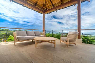 Luxury Villa Photo #24