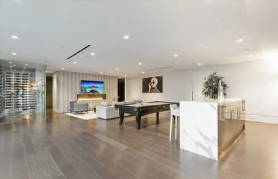 Luxury Villa Photo #28
