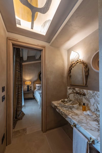 Luxury Villa Photo #31