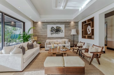Luxury Villa Photo #22
