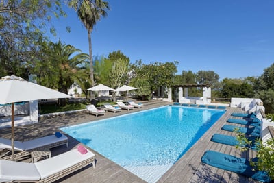 Luxury Villa Photo #2