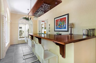Luxury Villa Photo #20