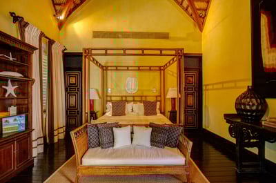 Luxury Villa Photo #28