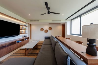 Luxury Villa Photo #13