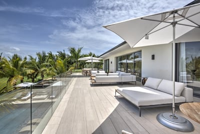 Luxury Villa Photo #9