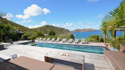 Luxury Villa Photo #8