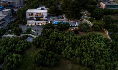 Luxury Villa Photo #60