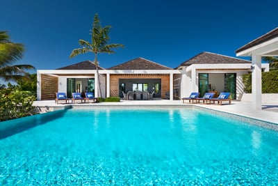 Luxury Villa Photo #10