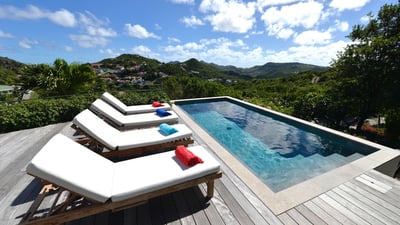 Luxury Villa Photo #4