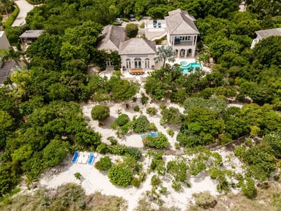 Luxury Villa Photo #56