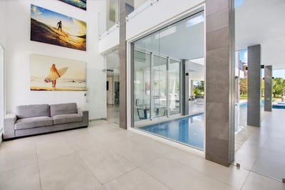 Luxury Villa Photo #36