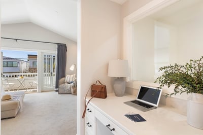 Luxury Villa Photo #15