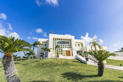 Luxury Villa Photo #30