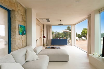 Luxury Villa Photo #19