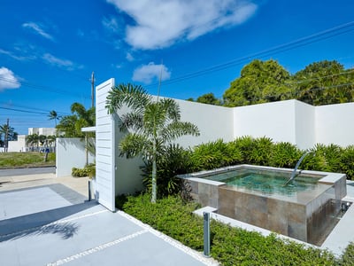 Luxury Villa Photo #2