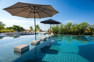 Luxury Villa Photo #8
