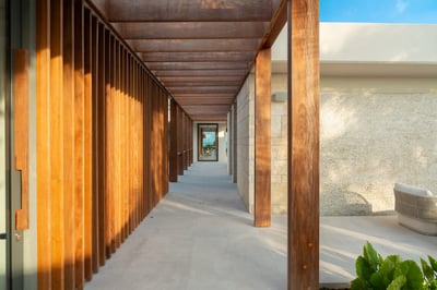 Luxury Villa Photo #27
