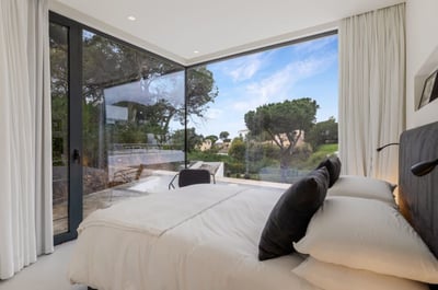 Luxury Villa Photo #23