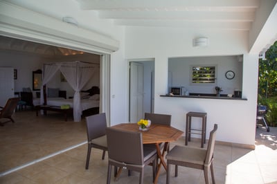 Living & Dining Area