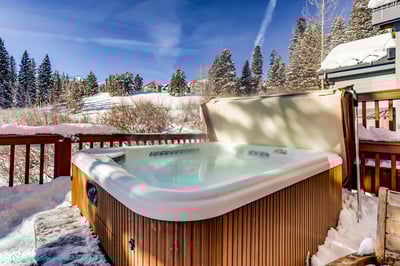 Hot tub