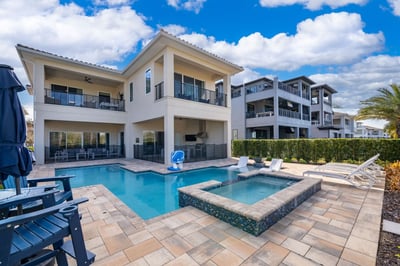 Luxury Villa Photo #2