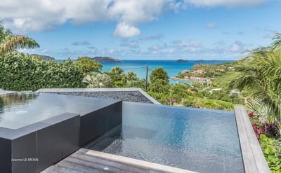 Luxury Villa Photo #6