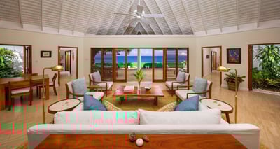 Luxury Villa Photo #9