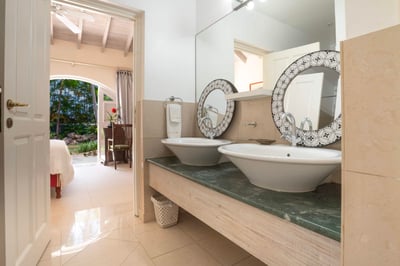 Luxury Villa Photo #69