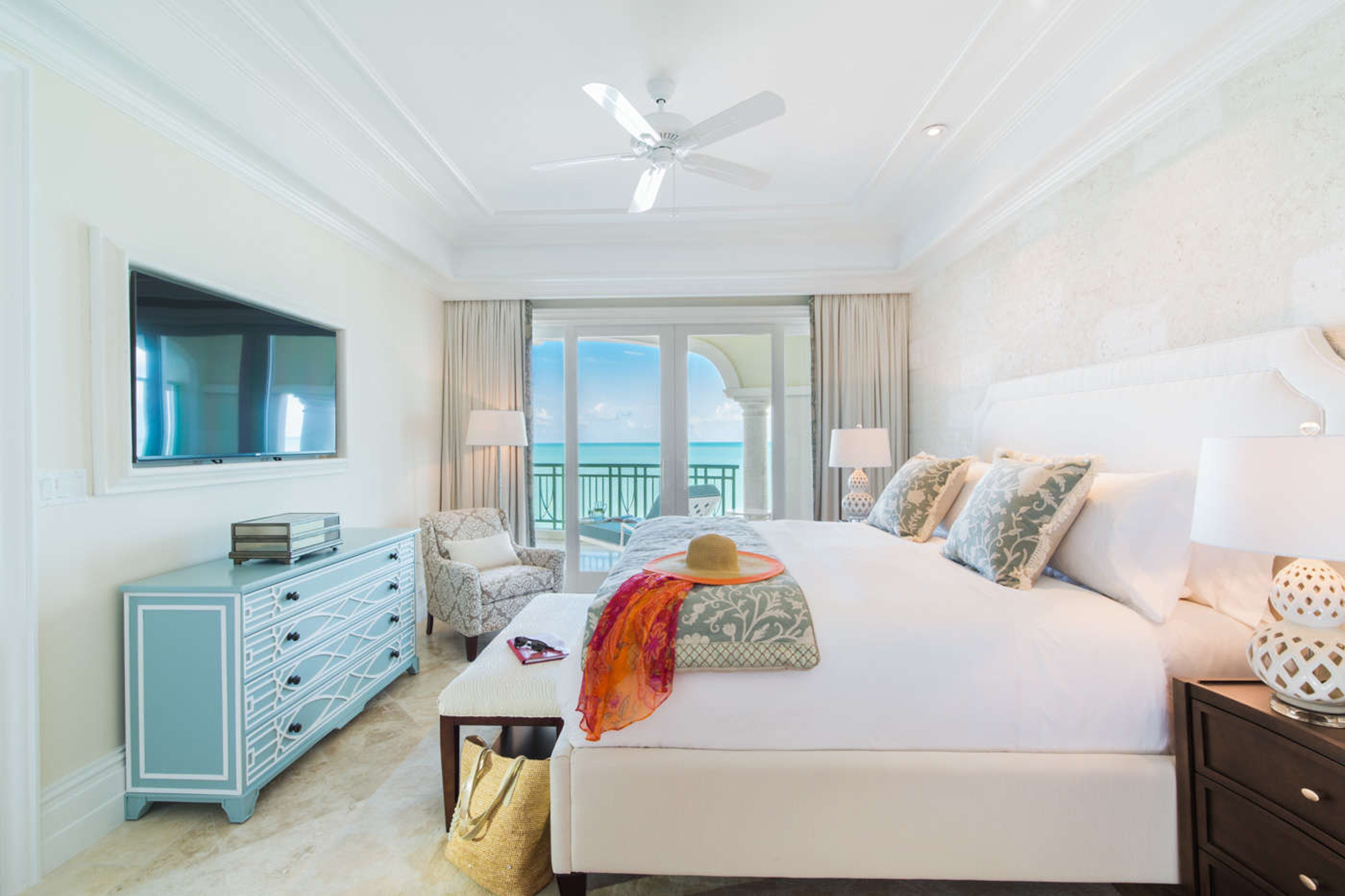 1 BDM Oceanfront Deluxe - 4