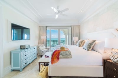 Luxury Villa Photo #4