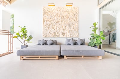 Luxury Villa Photo #10