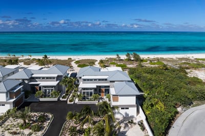 Luxury Villa Photo #34