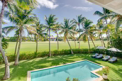 Luxury Villa Photo #11