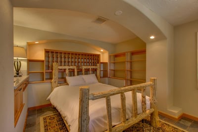 Luxury Villa Photo #31